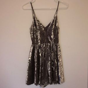 SILENCE AND NOISE - CRUSHED VELVET ROMPER